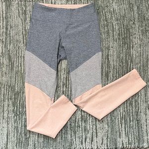 Outdoor voices leggings - small